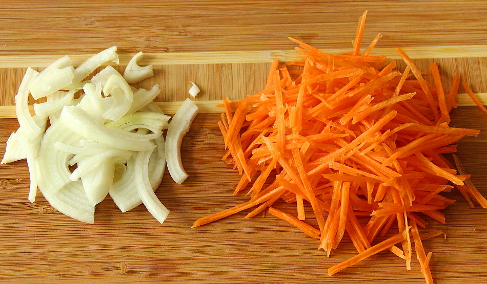 Лук и морковь